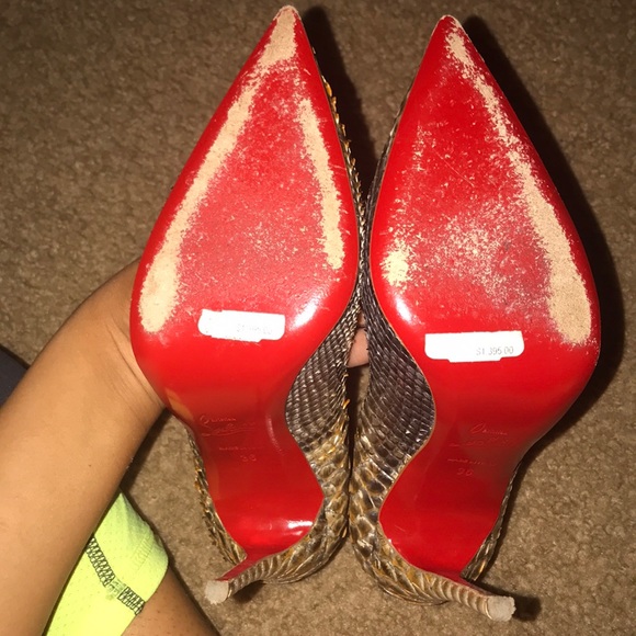 Christian Louboutin so Kate Python skin - Picture 5 of 8